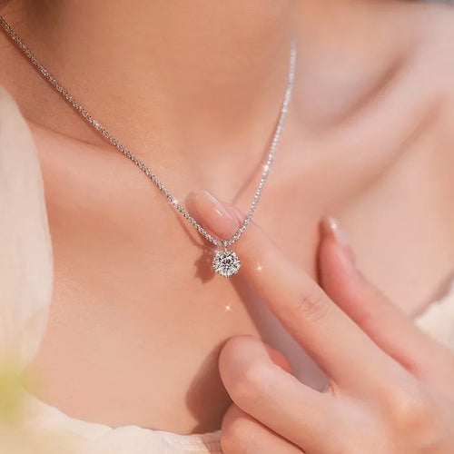Collier femme pendentif rond scintillant – Chaîne élégante