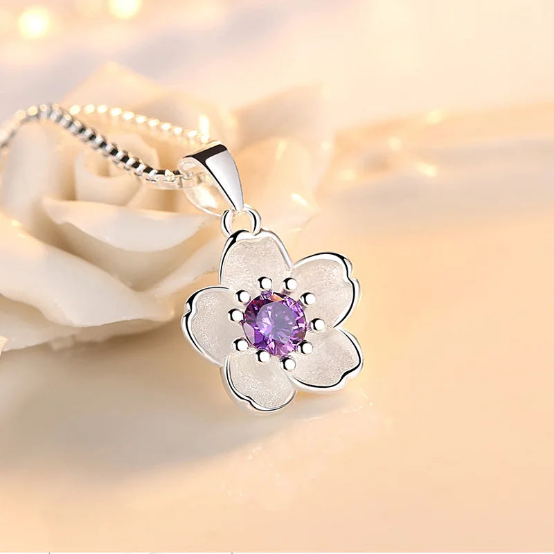 Collier femme fleur de pêcher rose et violet – Bijou élégant